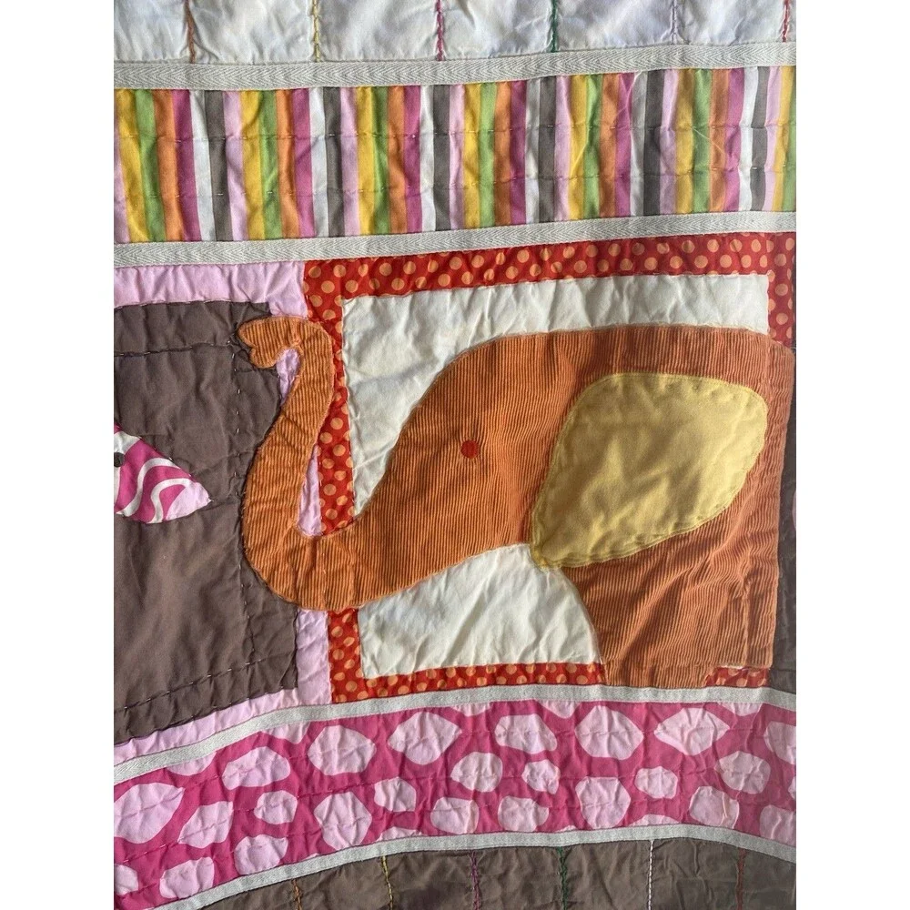 Circo Target Twin Quilt Wild Safari Jungle Animal Patchwork Textured Applique
